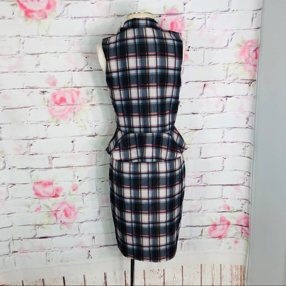 Ali & Jay Sleeveless Plaid Button Down Dress With Peplum Detail, Size M - Picture 7 of 12